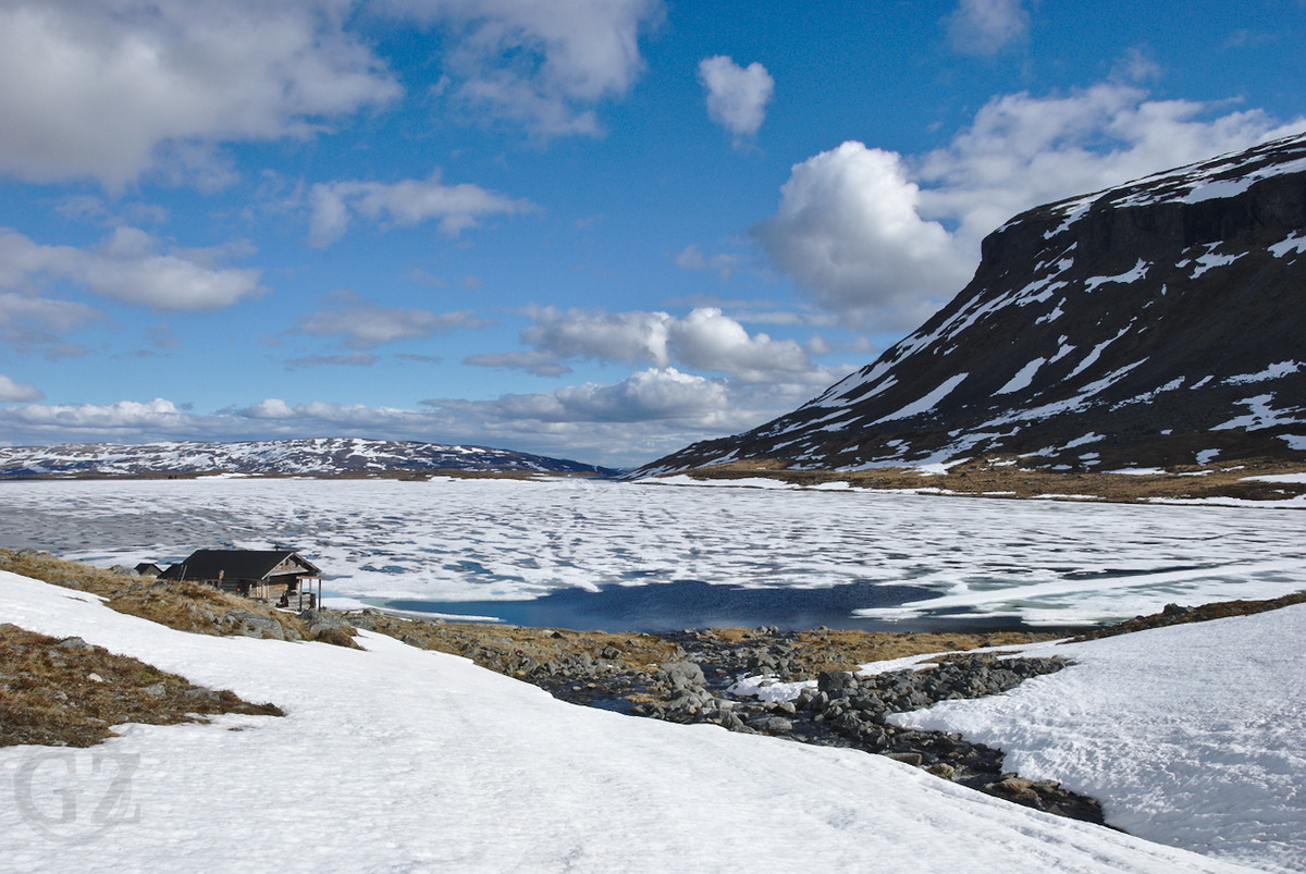 Saanajärvi frozen lake in front of mountain